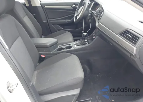 2019 Volkswagen Jetta 1.4T R-Line/1.4T S/1.4T Se from USA, damaged, VIN 3VWC57BU5KM076415